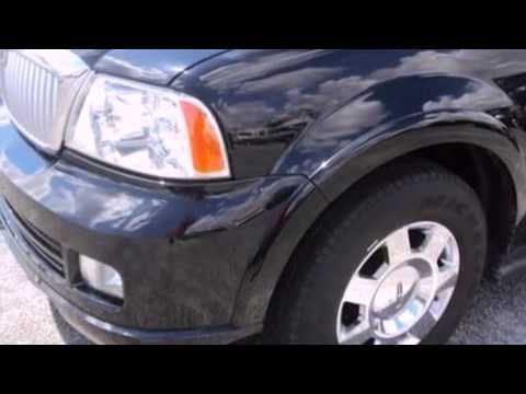 Experience Elite Travel in Miami with Our Chauffeured Lincoln Navigator L
