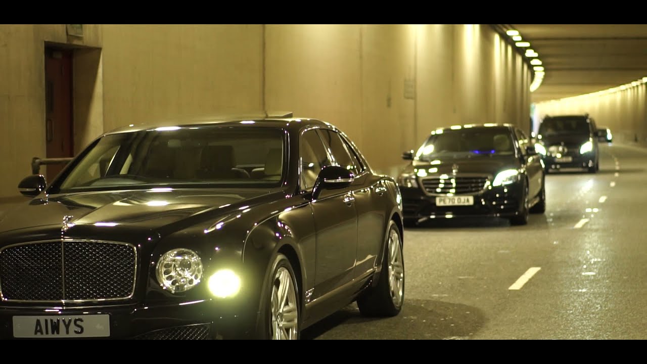 Ride in a Range Rover Sport SVR with a Professional Chauffeur – Luxury Driver Miami Fleet