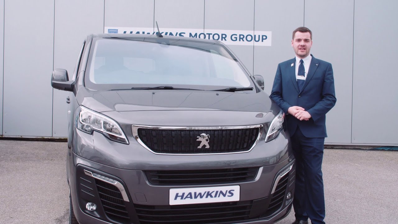 Book Your Peugeot Traveller Today for an Unforgettable Chauffeur Experience in Miami